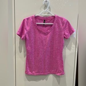 Pretty little thing active t-shirt pink colour size large